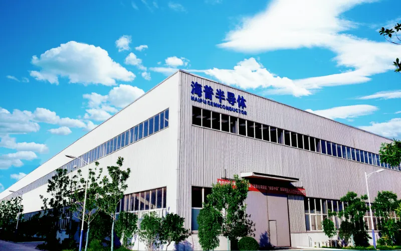 High-Reliability Solder Balls and CCGA Solder Columns for OEM/EMS Manufacturers